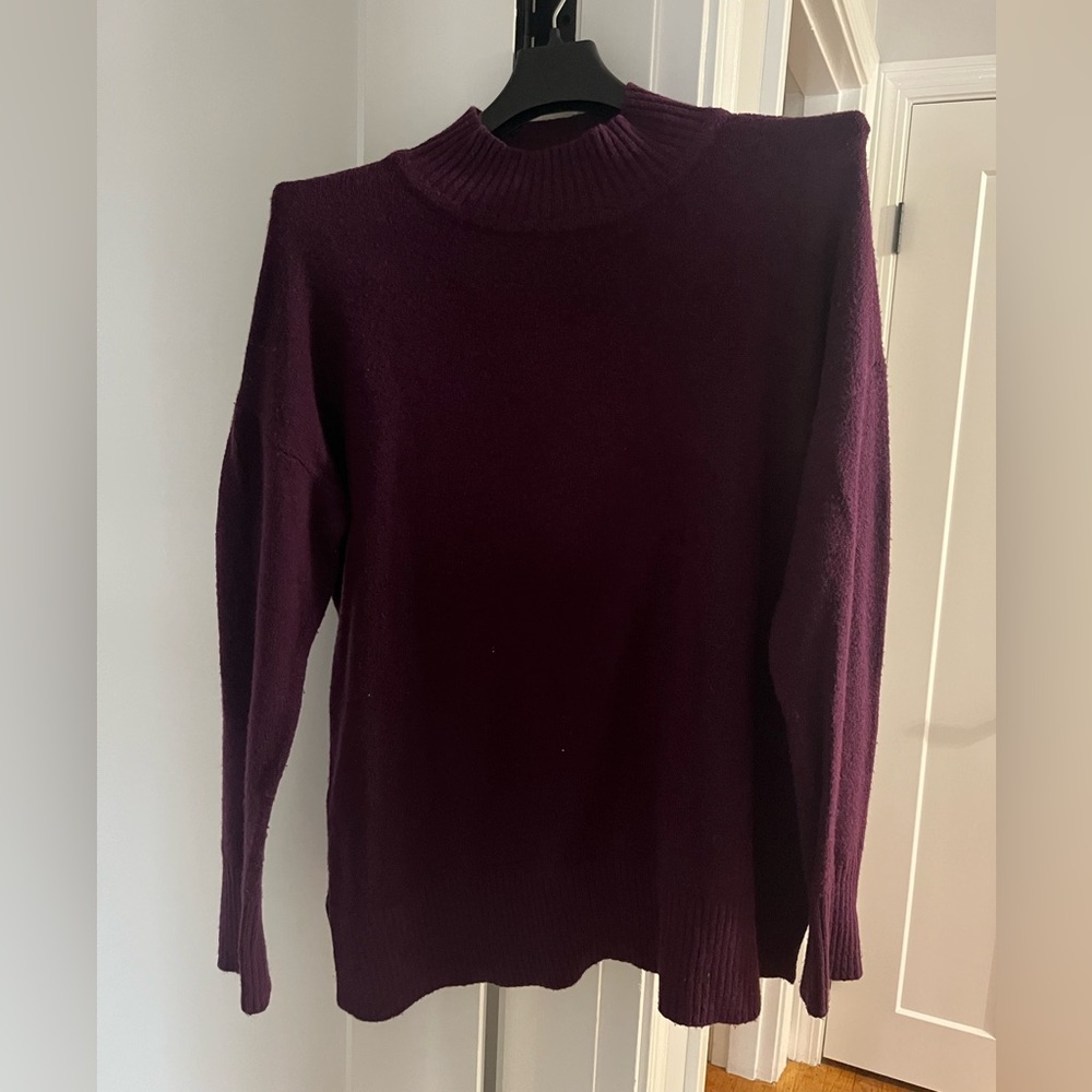 LOFT- Women's Purple Sweater- Medium